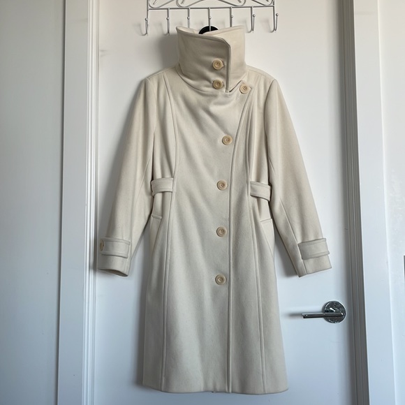 Aritzia Babaton Cashmere wool Coat - Picture 2 of 14